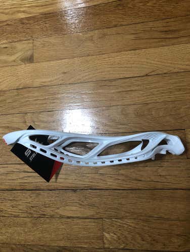 BNWT STX Stallion 700 Unstrung