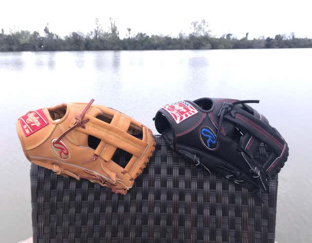 NWT Rawlings TT2’s 11.5”... Selling as a pair