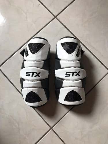 STX Cell II Lacrosse Elbow Pads Men’s Medium NEW