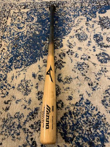 Mizuno 32” Wood Bat