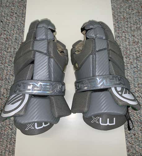 *GRAY MAVERIK MX GLOVES - EXCELLENT CONDITION