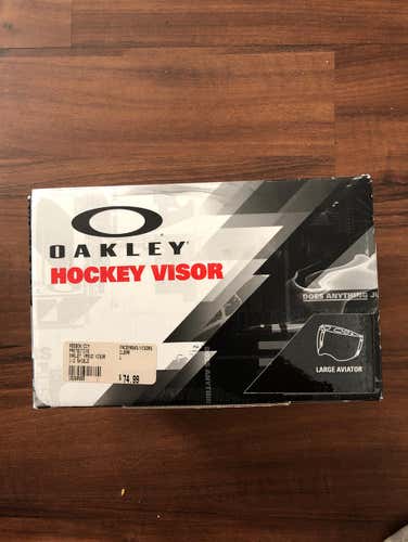 Oakley Aviator Visor (Size Large)