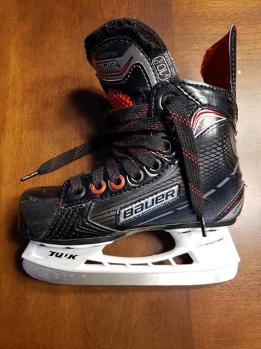 Bauer Vapor X-Shift Youth 10.5