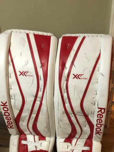 Reebok XLT 24 Senior 32”+1 Leg Pads