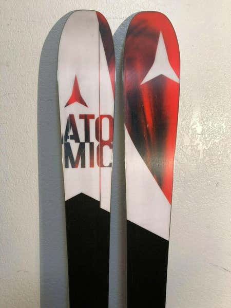 板 ATOMIC - atomic vantage 100 180cm Atomic Vantage 100 2016 review - Snow Magazine
