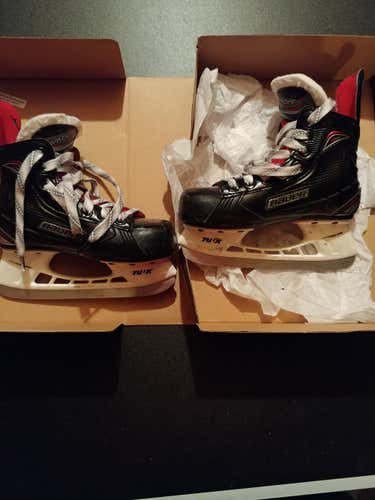 Bauer Vapor X500 Skates Youth Size 13.5