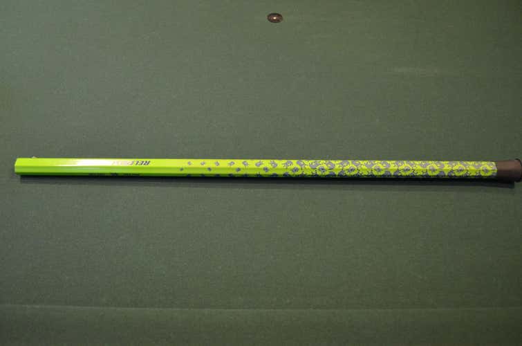 Brine Swissbeat 7075 Alloy HeadStrong Edition Green Lacrosse Shaft