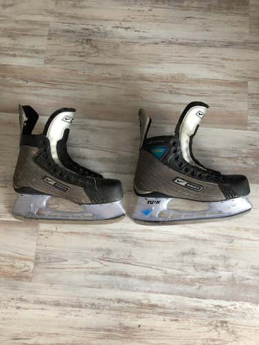 Nike Bauer Supreme 70’s