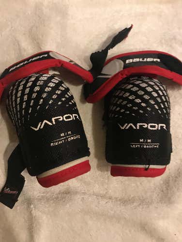 Used Youth Bauer Vapor Elbow Pads