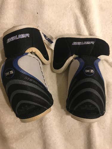 Used Youth Bauer ONE95 Elbow Pads