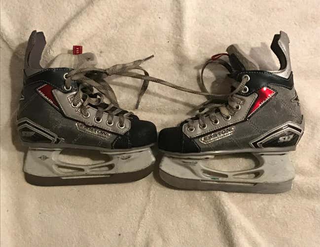 Used Youth Easton Stealth S17 Skates