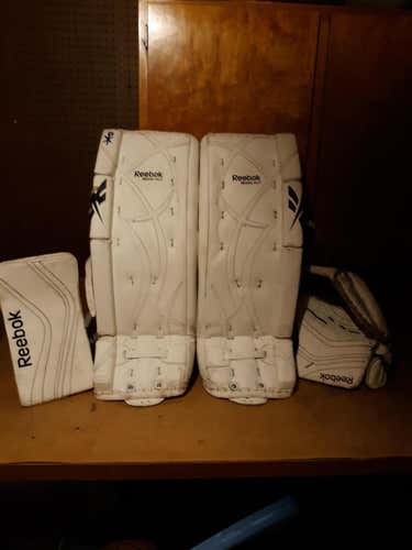 Reebok XLT/9000 Goalie Equipment (Full Set) Regular SR/Int