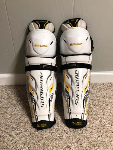 Bauer S190 Shin Pads 15”