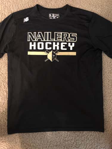 Wheeling Nailers ‘18-‘19 Team Workout Shirt