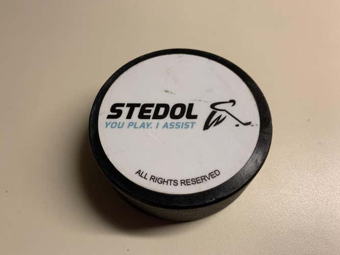 Stedol Dangle Puck