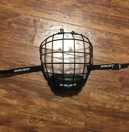 Bauer Profile II Cage Large
