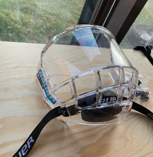 Bauer Concept 3 Fishbowl Barely Used