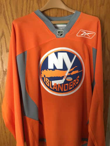NY Islanders Reebok Practice Jersey Large