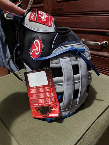 New Rawlings Heart of the Hide Glove Adult