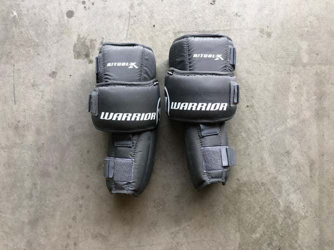 Used Twice - Warrior Junior Knee Guards