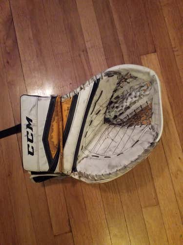CCM Extreme Flex II  Pro 2 Piece Senior Glove NCAA