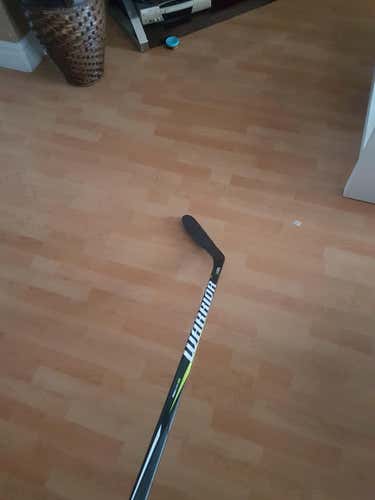 Warrior Alpha QX Stick Lefty Toe Senior