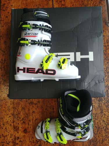 HEAD 2015/16 Raptor 70 Junior Race Boots : Size 20.0 : 249mm Boot Sole Length : Junior Lug