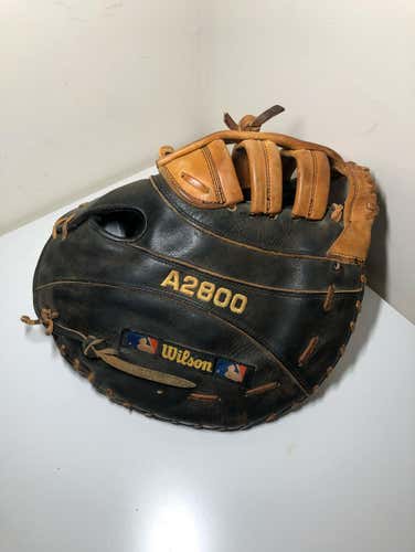 Wilson A2800 Left Handed 1b Mitt 12”