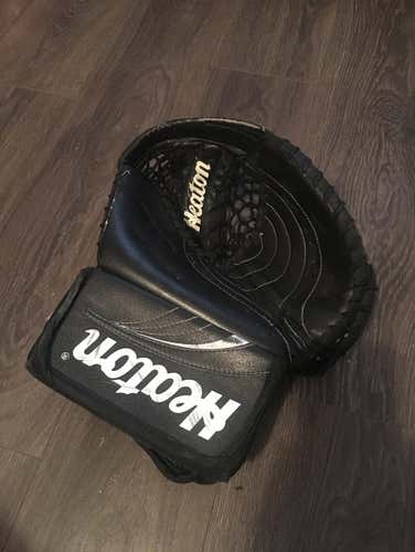 Used - Heaton Helite 5 Goalie Glove