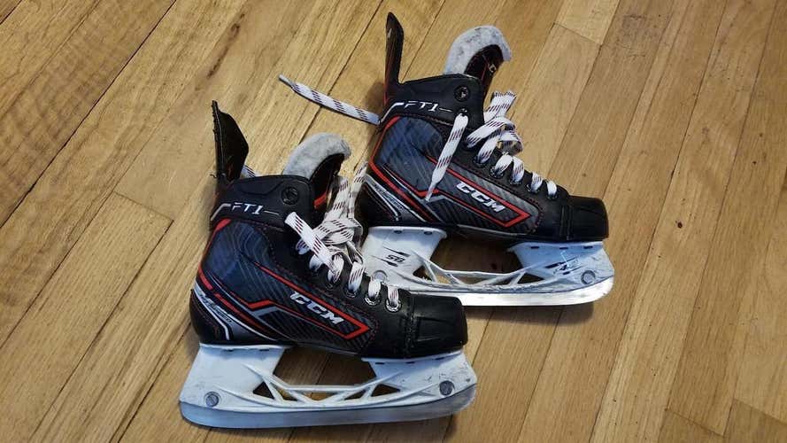 CCM JetSpeed FT1 Skates Youth Size 13