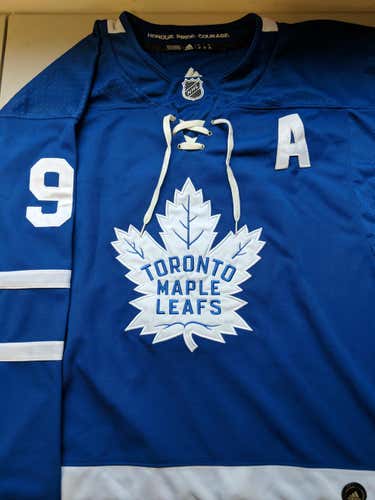 New Adidas Maple Leafs Tavares 91 Jersey Size:54 (XL) **Replica**