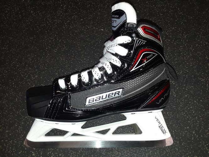 Bauer Vapor X700 Goalie Skates Senior Size 6.5D