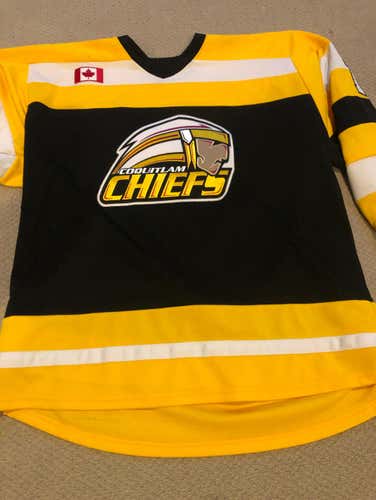 Coquitlam Chiefs XL jersey