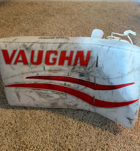 VAUGHN V7 XF PRO CARBON FOR SALE!!!