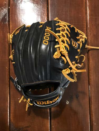 A2000 11.75 Great Condition!!