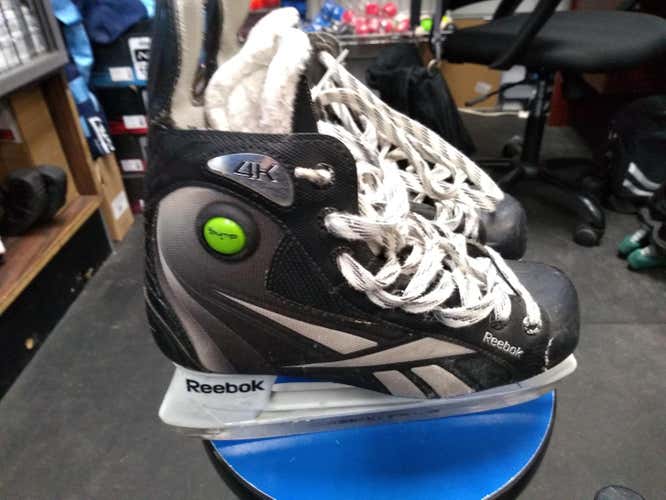 Reebok Skates Senior Size 7