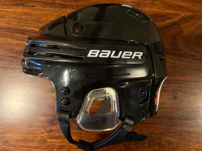 Bauer 4500 Hockey Helmet. Sr. Med.  Black