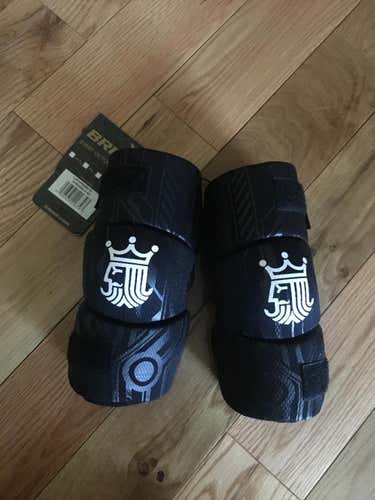 New Brine Uprising 2 Arm Pads Youth Small