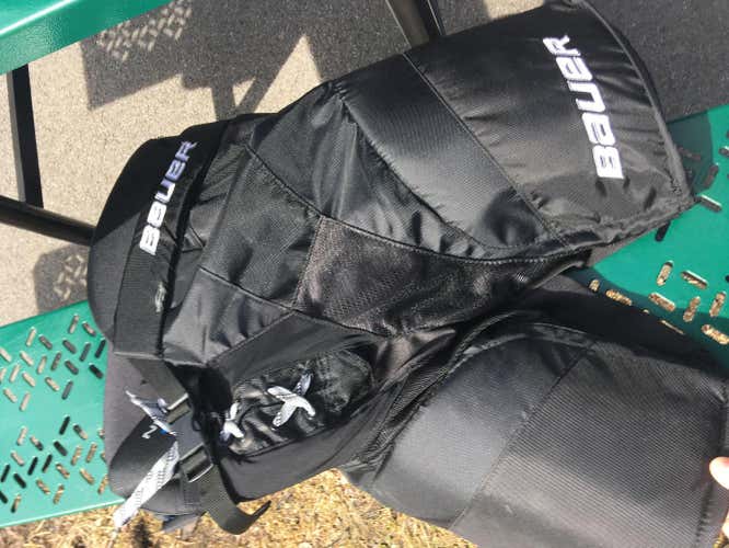New Bauer Nexus N9000 Sr Medium Black Pants Classic Fit