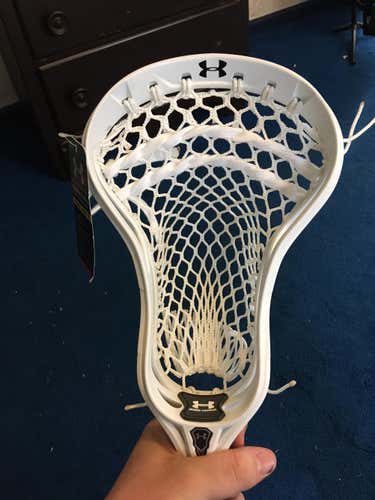 BNWT Under Armour Command 2
