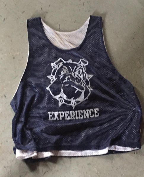 Yale Bulldog Lacrosse Pinnie M/L