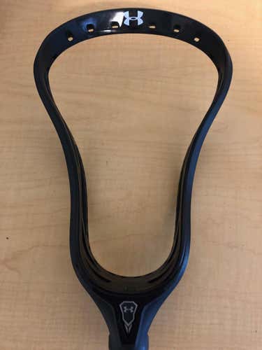 Brand New Under Armour Command D Head