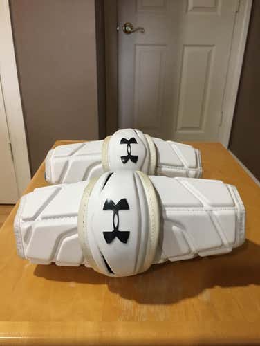 Under Armour Command Pro Arm Guards