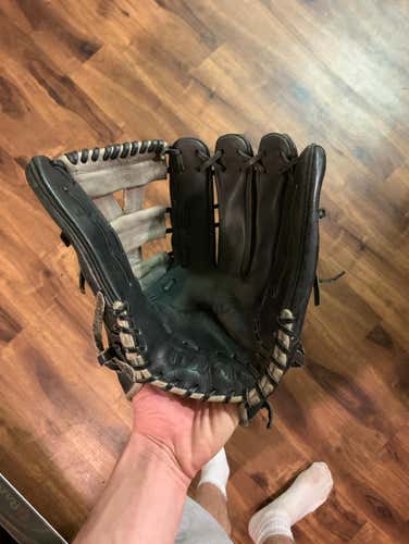 Wilson A2000 Yasiel Puig Edition