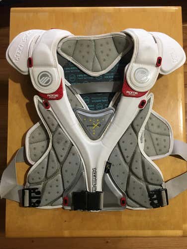 Maverick Rome RX3 Shoulder Pads