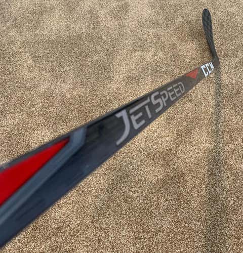 *LIKE NEW* Left CCM Jetspeed 65 Flex P28 Grip