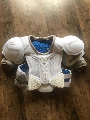 Like New Warrior Projekt Shoulder Pads