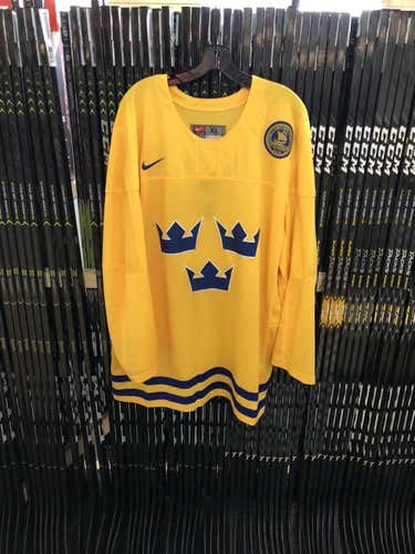 Sweden Nike Olympic Replica Adult Hockey Jersey (2018) XXL