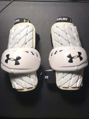 UA VFT Elbow Pads