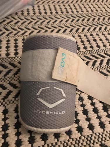 GREY EVOSHIELD BATTERS ELBOW GUARD